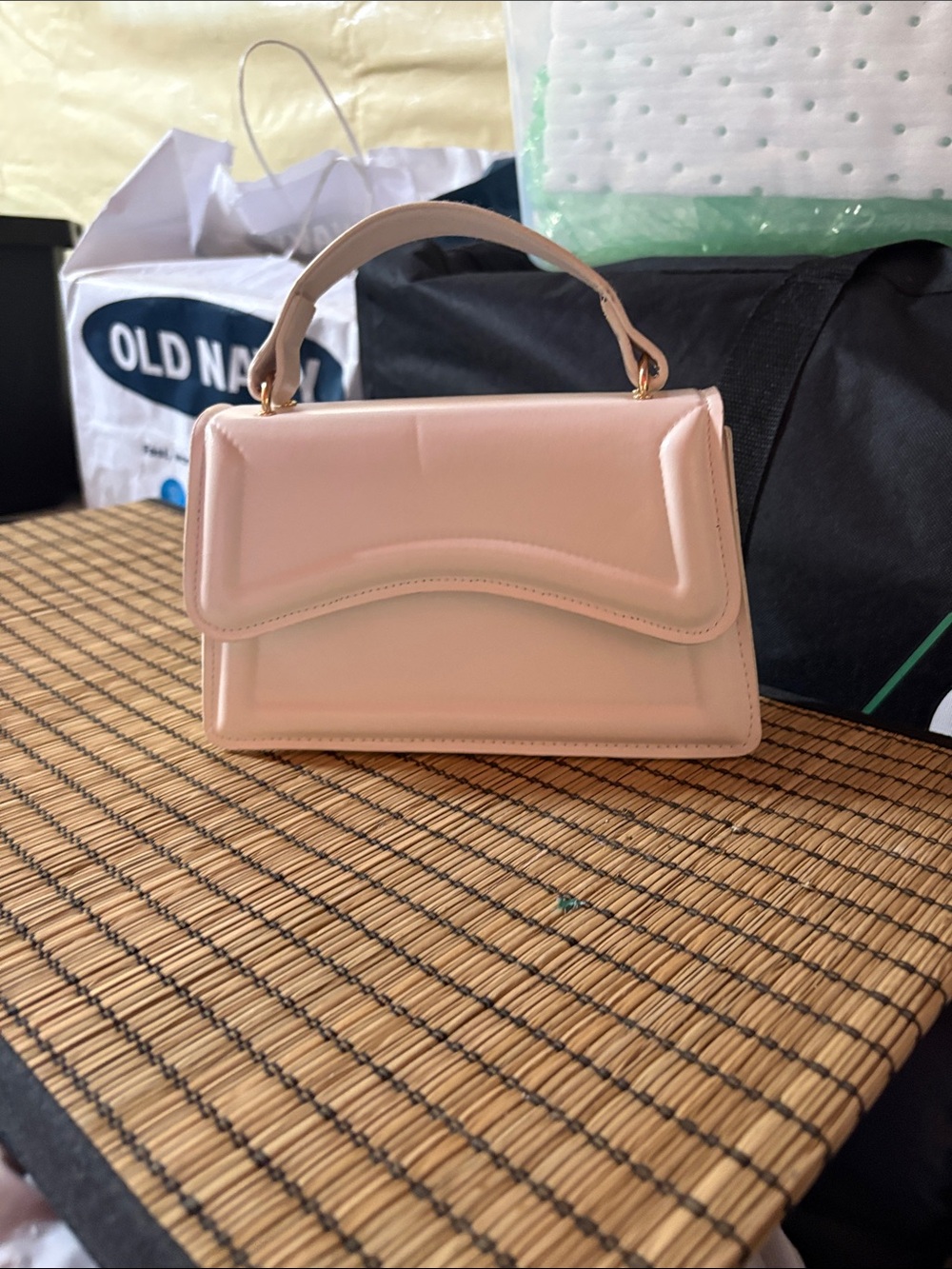 Chic Top-Handle Women's Handbag in Pale Pink